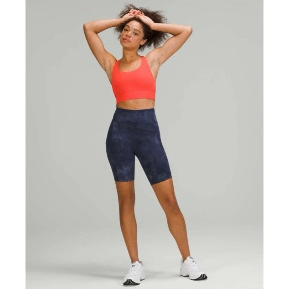 EUC‎ Lululemon Invigorate High-Rise Short 8